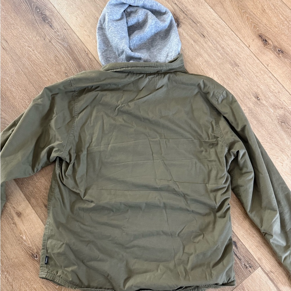 Men’s Jacket - Picture 2 of 3